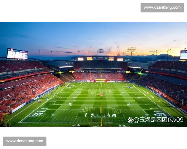 十年磨一剑,电竞回顾展,带你重温经典瞬间 十年磨一剑,电竞回顾展,带你重温经典瞬间